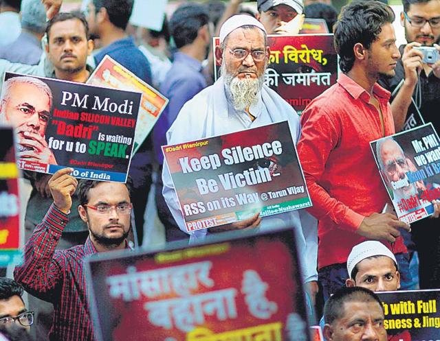 People hold a protest against the Dadri lynching at Jantar Mantar in New Delhi on Tuesday. (Arun Sharma/HT) People hold a protest against the Dadri lynching at Jantar Mantar in New Delhi on Tuesday. (Arun Sharma/HT)