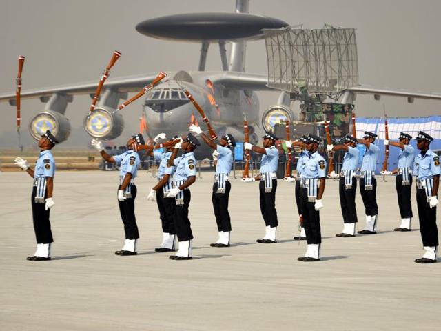 Members of the Indian Air Force (IAF) Air Warrior drill team perform during a full dress rehearsal, ahead of 83rd Air Force day on October 8. (Sakib Ali/ HT Photo)