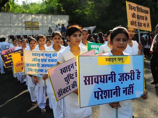 Youths taking part in a rally taken out to create awareness about swine flu in Bhopal. (HT file photo) Youths taking part in a rally taken out to create awareness about swine flu in Bhopal. (HT file photo)