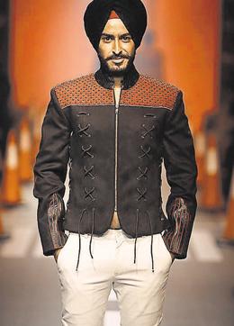 Model Tejeshwar Singh Model Tejeshwar Singh