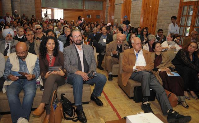 (second from right) Kabir Bedi and (right() Farooq Abdullah along with participants of the Lit Fest in Kasauli on Saturday. (Keshav Singh/HT)