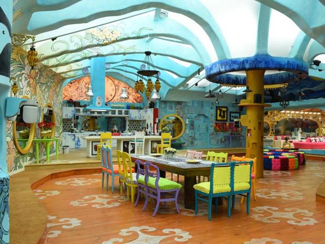 Welcome to the new season 9 Bigg Boss house. Here is the dining area and the kitchen. (Colors)