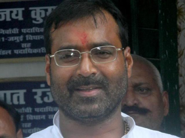 Former Union minister Jay Prakash Yadav’s brother Vijay Prakash is the RJD candidate from Jamui assembly seat. (HT Photo)