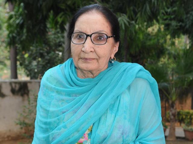 Veteran fiction writer Dalip Kaur Tiwana, 80, on Tuesday returned the Padma Shri that she received in 2004 for her outstanding contribution to literature and education. (HT Photo) Veteran fiction writer Dalip Kaur Tiwana, 80, on Tuesday returned the Padma Shri that she received in 2004 for her outstanding contribution to literature and education. (HT Photo)