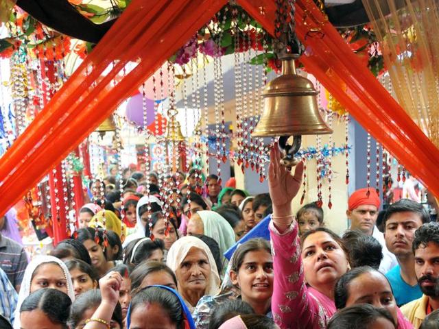 Huge rush was witnessed at that the Babe Wali Mata temple in Bahu Fort of Jammu on Tuesday. (Nitin Kanotra / HT)