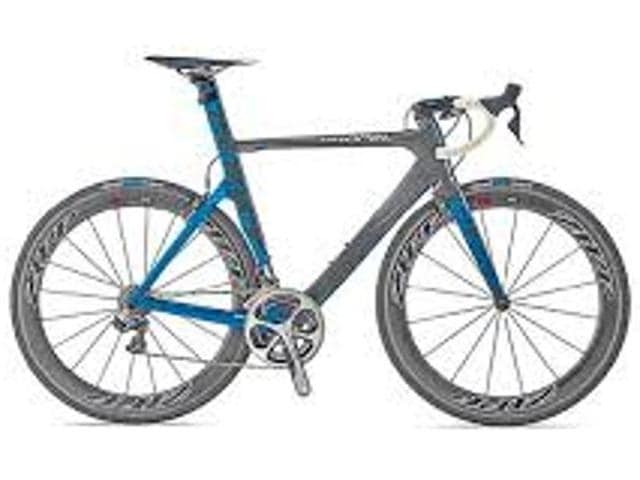 After promising to provide bicycles to girl students of Class 9 and 10 under the Mai Bhago Vidya Scheme, the cash-starved Punjab government has given a miss to their promise this year with only girls of Class 11 and 12 benefitting from it. (HT Photo) After promising to provide bicycles to girl students of Class 9 and 10 under the Mai Bhago Vidya Scheme, the cash-starved Punjab government has given a miss to their promise this year with only girls of Class 11 and 12 benefitting from it. (HT Photo)