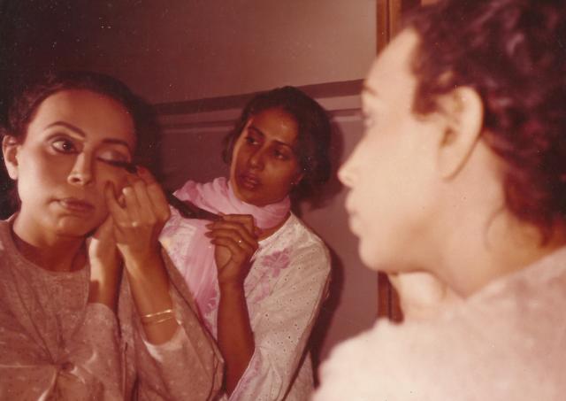 Smita Patil (right) helping Jhelum Paranjape with her make-up as she gets ready for one of her performances (Jhelum Paranjape) Smita Patil (right) helping Jhelum Paranjape with her make-up as she gets ready for one of her performances (Jhelum Paranjape)