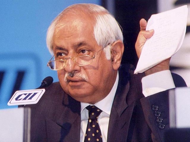 Former Prime Minister Manmohan Singh’s special envoy Satinder K Lambah at The Partnership Summit 2002, organised by the Confederation of Indian Industries in Bangalore.(AFP File Photo)