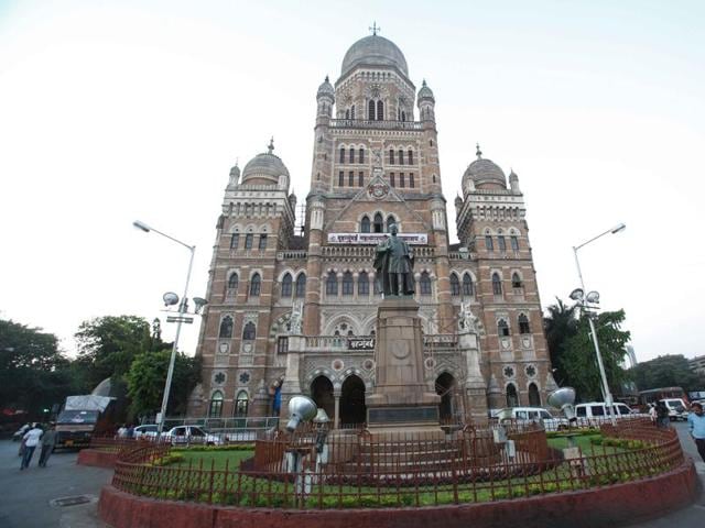 The open plots or playgrounds are not under the BMC but maintained by the individual societies. (HT file photo) The open plots or playgrounds are not under the BMC but maintained by the individual societies. (HT file photo)