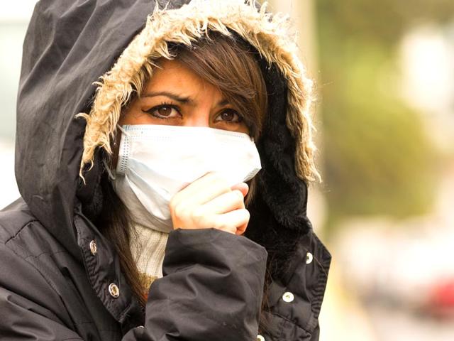 Breathing polluted air every day may change a person's brain in ways that end up leading to cognitive impairment. (Shutterstock) Breathing polluted air every day may change a person's brain in ways that end up leading to cognitive impairment. (Shutterstock)