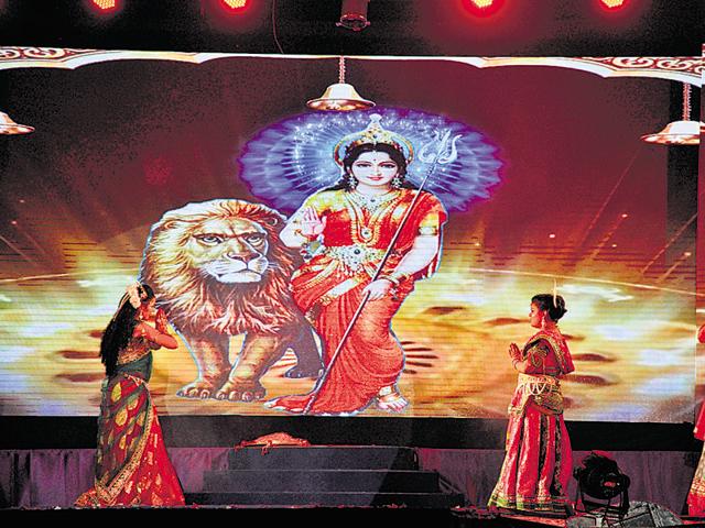 Parts such as Sita Swayamvar and Ram Rajyabhishek have become more colourful and thrilling for the audience. (Sakib Ali/HT Photo) Parts such as Sita Swayamvar and Ram Rajyabhishek have become more colourful and thrilling for the audience. (Sakib Ali/HT Photo)