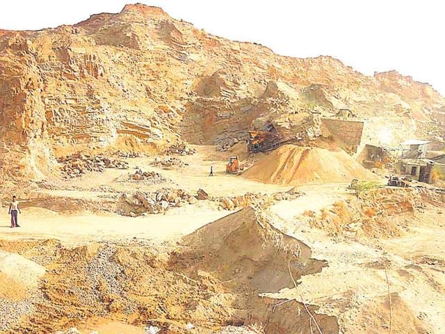 The Rajasthan government has revoked 601 mine allotments and applications because of an alleged multi-crore bribery scam. (HT File Photo) The Rajasthan government has revoked 601 mine allotments and applications because of an alleged multi-crore bribery scam. (HT File Photo)