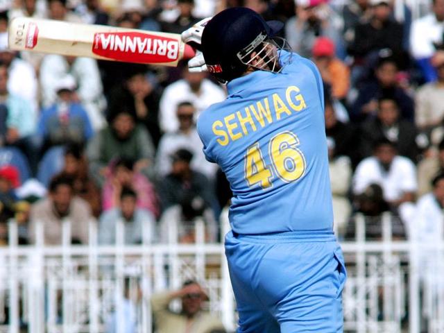 Sehwag hits a six against Pakistan during the second ODI against Pakistan in Rawalpindi, on 11 February 11, 2006. (AFP Photo)