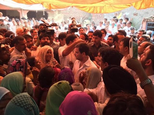 Rahul Gandhi visited Faridabad to meet the kin of the Dalit family whose children were burnt alive allegedly by Rajput men in Supedh in Faridabad district.(Twitter)