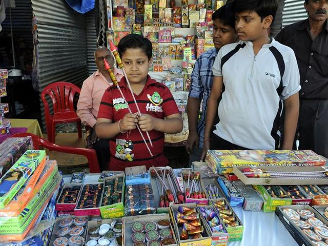 Police said during the festive season, many buy firecrackers and store them illegally for sale at higher prices later. (HT photo) Police said during the festive season, many buy firecrackers and store them illegally for sale at higher prices later. (HT photo)