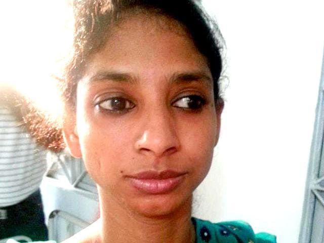 Geeta, a hearing and speech impaired Indian woman who has been stranded in Pakistan for past 15 years. (HT Photo) Geeta, a hearing and speech impaired Indian woman who has been stranded in Pakistan for past 15 years. (HT Photo)
