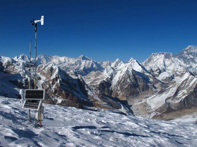 India’s installed capacity of renewable energy by 2030 would be 393 Gigawatts (GW), more than double of Prime Minister Narendra Modi’s target of 175 GW for 2022. (AFP photo) India’s installed capacity of renewable energy by 2030 would be 393 Gigawatts (GW), more than double of Prime Minister Narendra Modi’s target of 175 GW for 2022. (AFP photo)