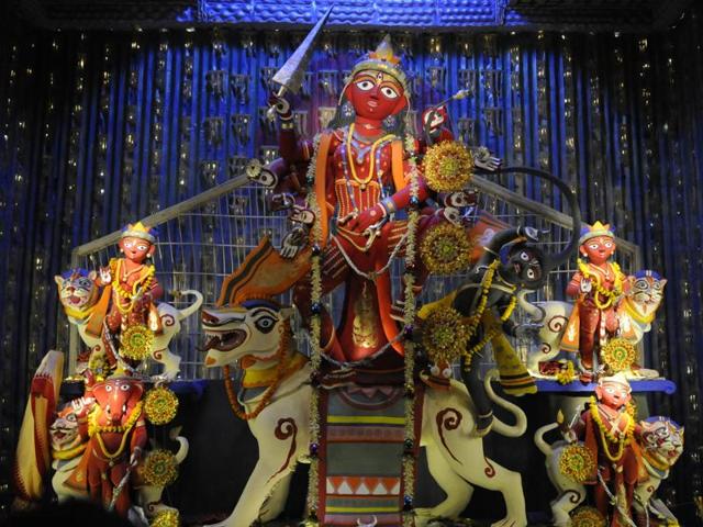 A view of the deity’s idol at the Nabin Pally Pandal in North Kolkata. (Subhankar Chakraborty/HT Photo)