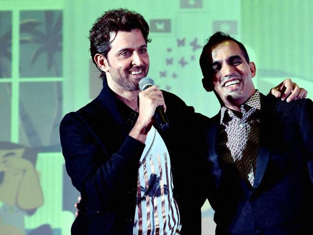 It’s fun sometimes! Hrithik Roshan with Send My Gift Co Founder Chinta Shyamsundar during the launch of e-commerce website SendMyGift in Bengaluru. (PTI)