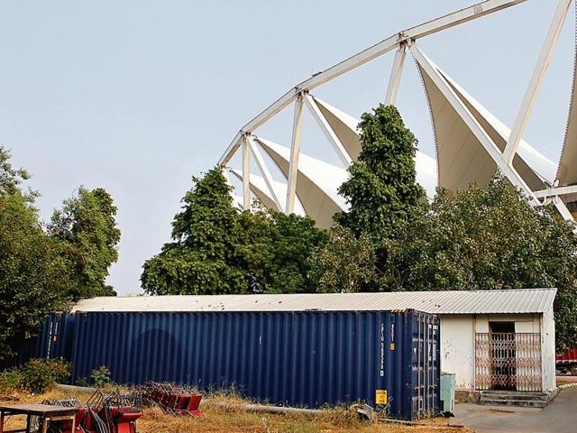 Britain's Prime Minister David Cameron’s government has expressed hope that New Delhi will resolve outstanding payments relating to the 2010 Commonwealth games.(REUTERS Photo) Britain's Prime Minister David Cameron’s government has expressed hope that New Delhi will resolve outstanding payments relating to the 2010 Commonwealth games.(REUTERS Photo)