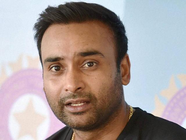 Amit Mishra met the woman who had accused him of assault during the preparatory camp in Bengaluru. The woman has decided to withdraw the case.(PTI Photo)