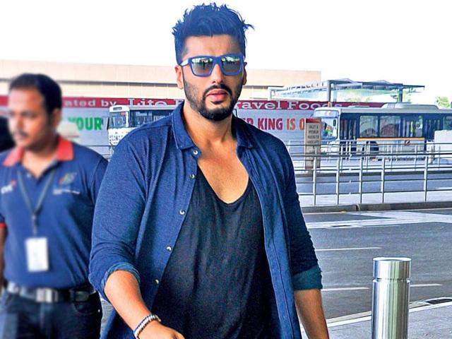 Arjun Kapoor spotted at Mumbai airport. (SHakti yadav)