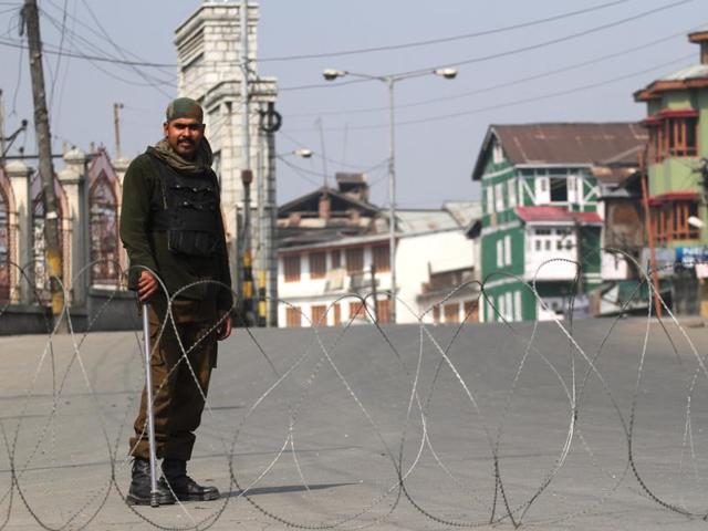 Normal life was disrupted in the Valley on Friday due to curfew-like restrictions in parts of summer capital Srinagar and south Kashmir’s Anantnag district. (Waseem Andrabi/ HT )