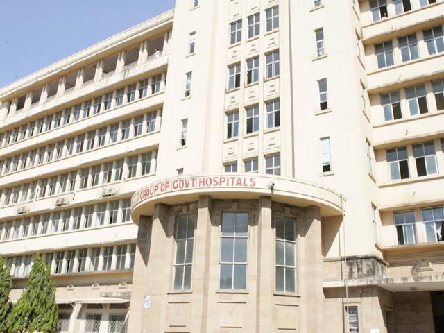 The hospital dean, Dr TP Lahane, had instituted a committee to conduct an inquiry into the incident. On Friday, the committee recommended a six-month suspension for the doctors, as punishment for bringing “disrepute” to the institution. (File photo) The hospital dean, Dr TP Lahane, had instituted a committee to conduct an inquiry into the incident. On Friday, the committee recommended a six-month suspension for the doctors, as punishment for bringing “disrepute” to the institution. (File photo)