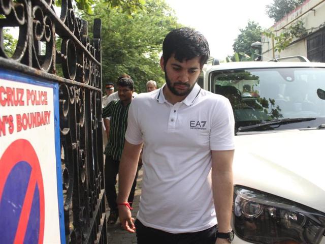 Mumbai: Actor Sunny Deol's son Rajvir Deol during the funeral of actor Ajit Deol in Mumbai. (IANS)