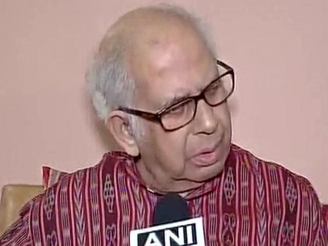 Eminent scientist PM Bhargava will return his Padma Bhushan to protest the Modi government’s ‘growing intolerance’.(Photo: Twitter handle @ANI_News)