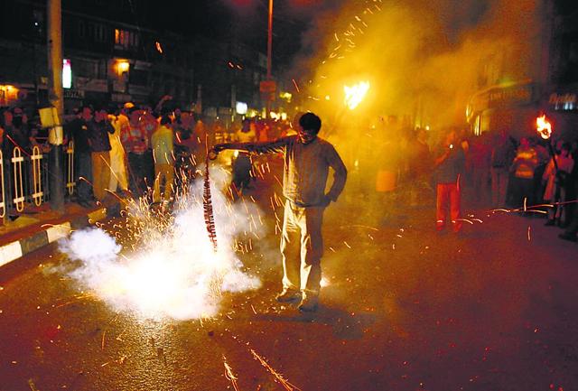Around 25 firecrackers were tested at an open ground. Noise levels were recorded five metres from point of bursting. (File photo for representation) Around 25 firecrackers were tested at an open ground. Noise levels were recorded five metres from point of bursting. (File photo for representation)