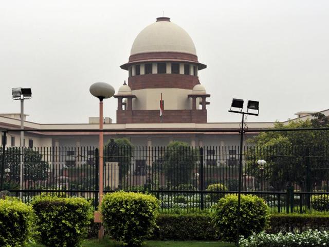 Supreme Court on Friday agreed to hear a PIL seeking a ban on websites displaying ‘Santa Banta’ jokes. (Mohd Zakir/ HT File Photo) Supreme Court on Friday agreed to hear a PIL seeking a ban on websites displaying ‘Santa Banta’ jokes. (Mohd Zakir/ HT File Photo)