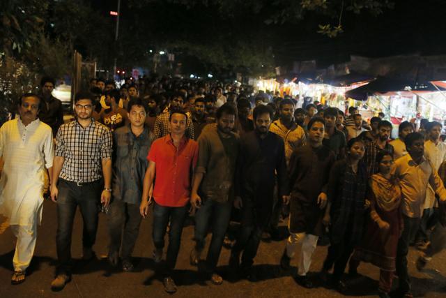 Bangladeshi activists protest against the killing of Faisal Arefin Deepan in Dhaka. (AP) Bangladeshi activists protest against the killing of Faisal Arefin Deepan in Dhaka. (AP)