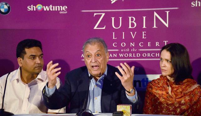 Zubin Mehta with Sporano Greta Bradman, grand-daughter of Australian cricket legend, Sir Don Bradman at a press conference, in New Delhi on Friday. (PTI) Zubin Mehta with Sporano Greta Bradman, grand-daughter of Australian cricket legend, Sir Don Bradman at a press conference, in New Delhi on Friday. (PTI)