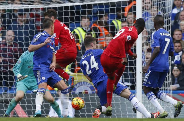 Christian Benteke, second from right, scores the team’s third goal. (AFP Photo) Christian Benteke, second from right, scores the team’s third goal. (AFP Photo)