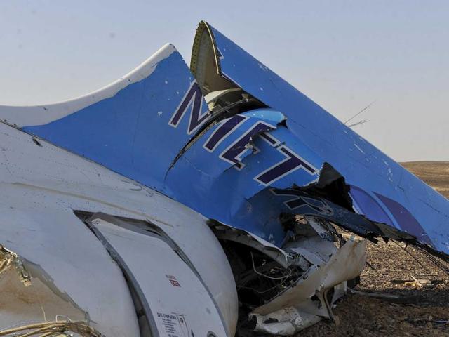 The remains of a Russian airliner which crashed is seen in central Sinai near El Arish city, north Egypt.(REUTERS)