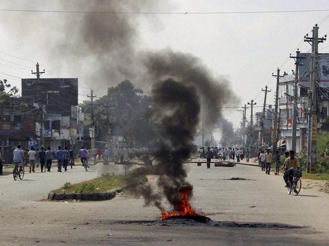 Smoke bellows from tyres set on fire by the ethnic Madhesis at Birgunj, a town on the border with India, Nepal on Monday. (AP Photo)