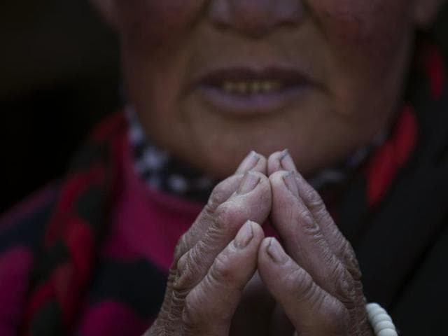 The eight-day gathering of people chanting mantras and listening to teachings of monks starts every year around the 22nd of the ninth month on Tibetan calendar. (REUTERS)