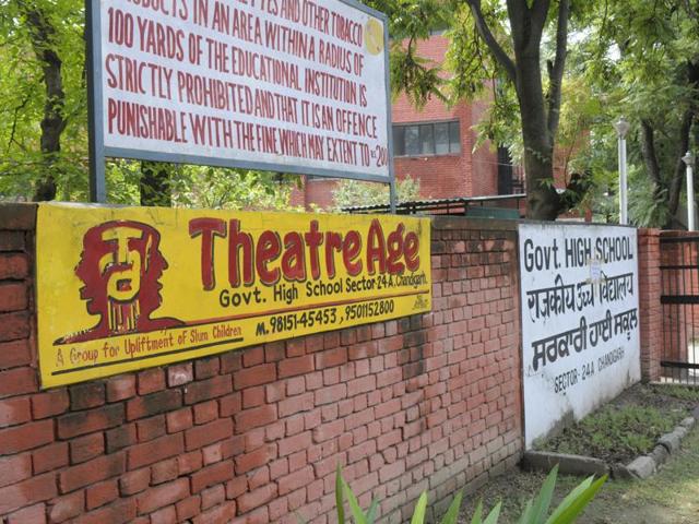 The UT education department has appointed a junior basic teacher for the Theatre Age students at the Government High School in Sector 24, Chandigarh, only 15 days ago.(Gurpreet Singh/HT Photo)