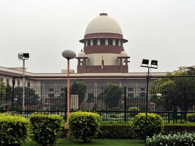 At the end of a two-hour hearing, the bench asked the parties to file written submissions compiling suggestions on transparency, eligibility criteria, establishment of a secretariat and evolving a mechanism for redressal of complaints by the collegium. The matter will be heard again on Thursday. (Mohd Zakir/ HT File Photo) At the end of a two-hour hearing, the bench asked the parties to file written submissions compiling suggestions on transparency, eligibility criteria, establishment of a secretariat and evolving a mechanism for redressal of complaints by the collegium. The matter will be heard again on Thursday. (Mohd Zakir/ HT File Photo)