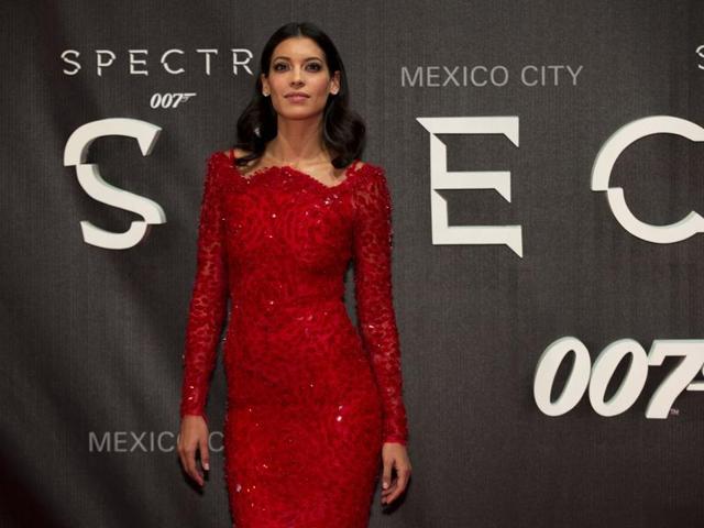 Actor Stephanie Sigman dazzles the shutterbugs at the premiere of the latest James Bond film, Spectre, in Mexico City. (AP)