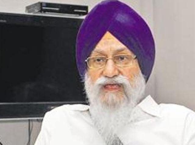 Shiromani Gurdwara Parbandhak Committee (SGPC) chief Avtar Singh Makkar (HT Photo) Shiromani Gurdwara Parbandhak Committee (SGPC) chief Avtar Singh Makkar (HT Photo)
