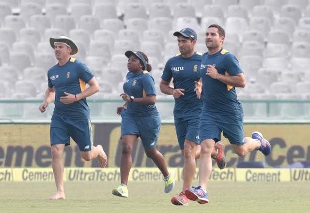South Africa players are all set for a match on November 5 . (HT Photo )