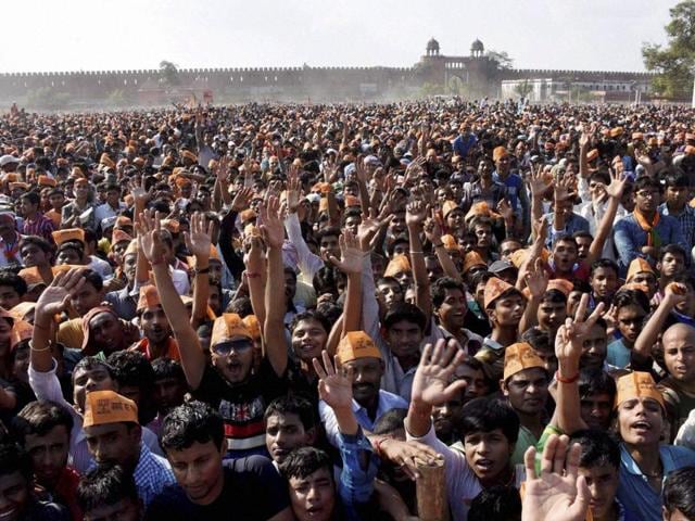BJP supporters during Prime Minister Narendra Modi's election rally in Darbhanga on Monday. (PTI)