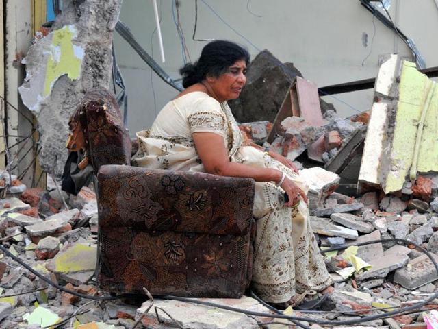 IMC conducted a massive demolition drive on Kanadia Road in Indore on Wednesday. (Shankar Mourya/HT photo) IMC conducted a massive demolition drive on Kanadia Road in Indore on Wednesday. (Shankar Mourya/HT photo)