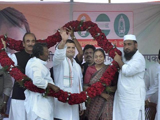 Bihar Chief Minister Nitish Kumar addressing an election rally in Sonwarsha on Sunday, November 1, 2015. (PTI) Bihar Chief Minister Nitish Kumar addressing an election rally in Sonwarsha on Sunday, November 1, 2015. (PTI)