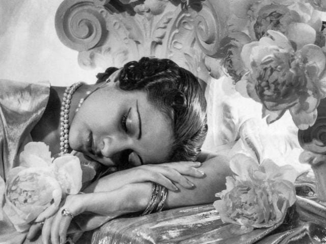 Maharaj Kumar Rani Sita Devi of Kapurthala, among the peonies. Cecil Beaton, 1937. Known as the ‘Pearl of India’, she met Italian fashion designer Elsa Schiaparelli and influenced her design. American lyricist Ira Gershwin wrote a song for her. She was also committed to the abolishing of purdah. (Photos courtesy: MAP/Tasveer)