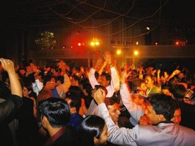 Police said that they had conducted raids at Buzz discotheque in Sector 17 and Score in Sector 8 to find out whether or not they were following the guidelines issued by the police to them. (HT Photo) Police said that they had conducted raids at Buzz discotheque in Sector 17 and Score in Sector 8 to find out whether or not they were following the guidelines issued by the police to them. (HT Photo)