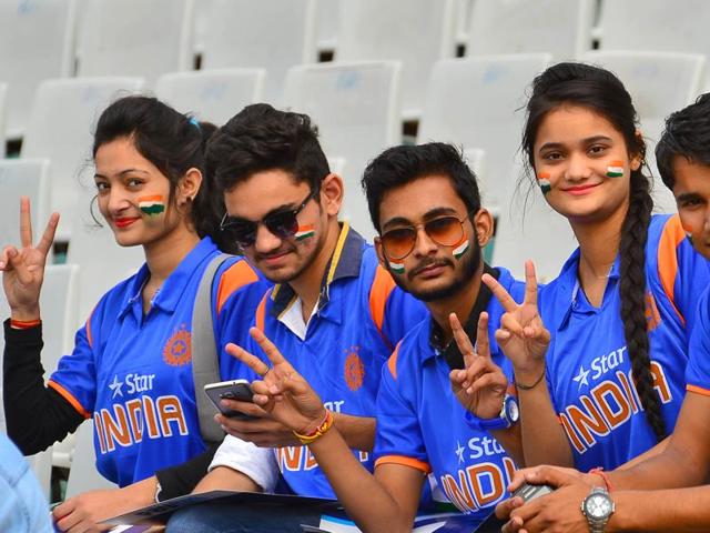Supporters of Indian cricket team during the first test match at the PCA stadium in Mohali on Thursday. (Gurpreet Singh/HT) 