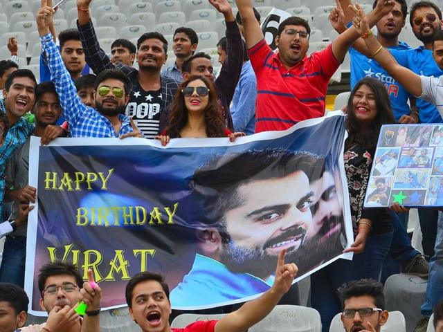 Virat Kohli’s fans wish him Happy Birthday at Mohali stadium during the frist test match on Thursday. (Gurpreet Singh/HT) 